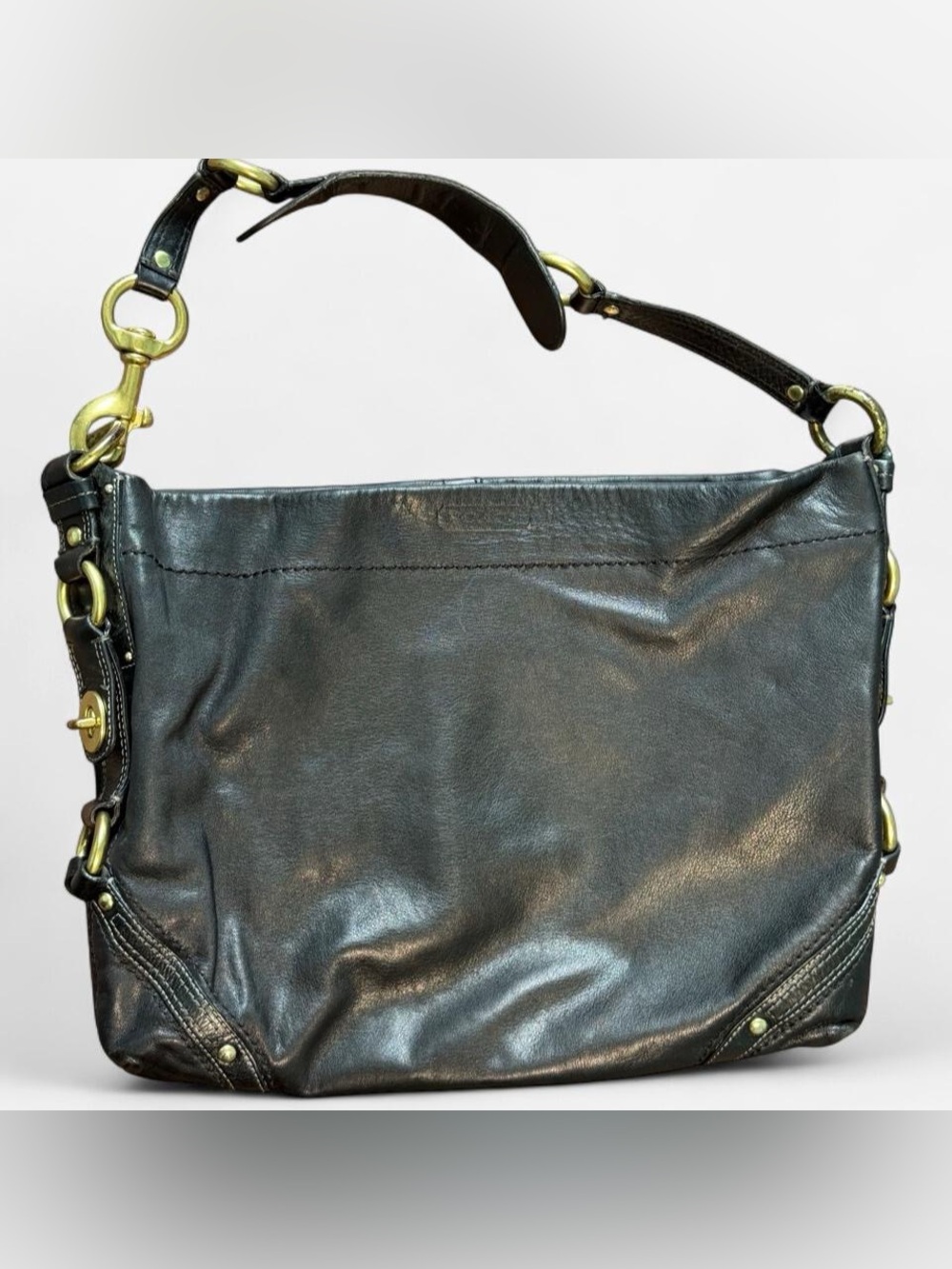 Coach | Black Leather | Shoulder Bag | Gold Hardware | Vintage